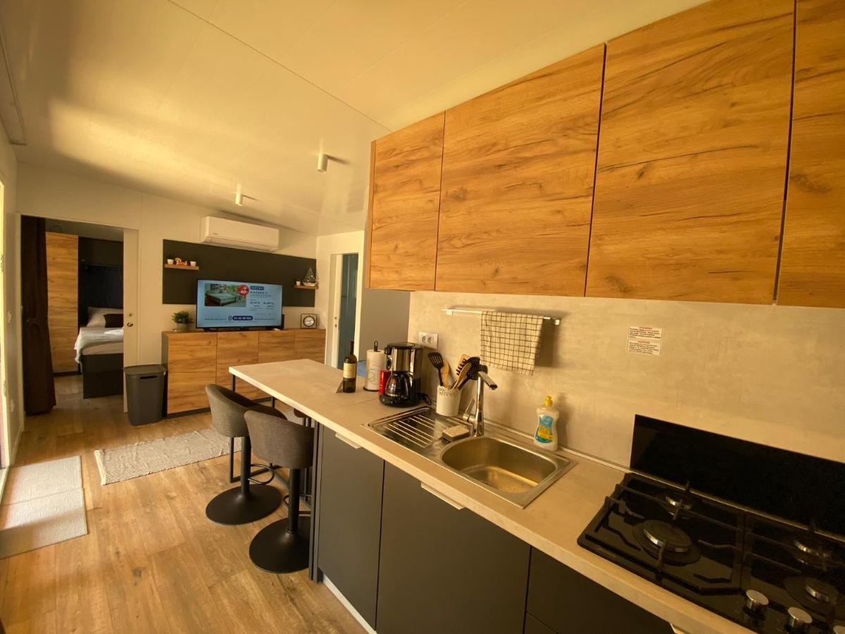 Mobile Home Saky, Biograd Na Moru Exterior photo